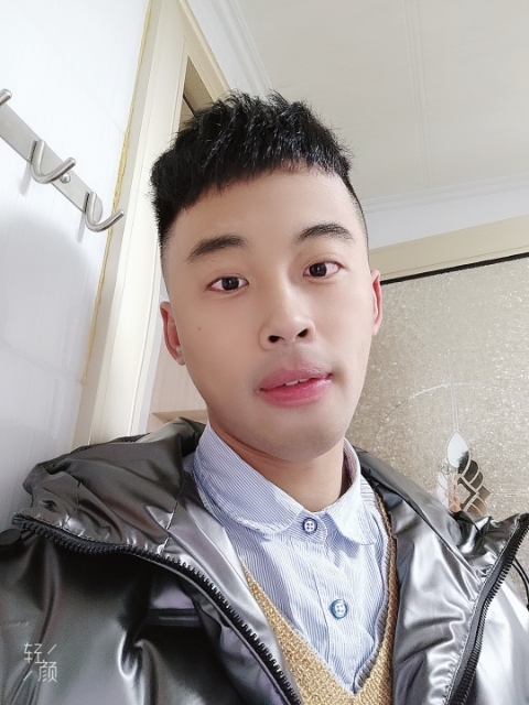 幼稚鬼的第一张照片--石家庄相亲服务中心