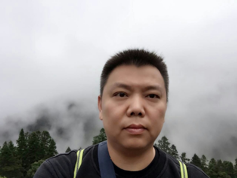 俊哥的第一张照片--石家庄相亲服务中心