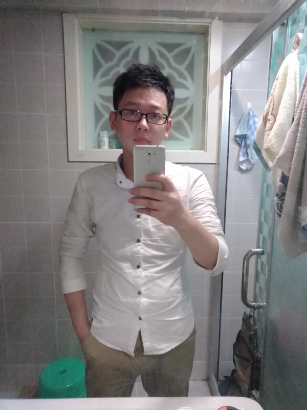 花谢魂伤的第一张照片--石家庄相亲服务中心