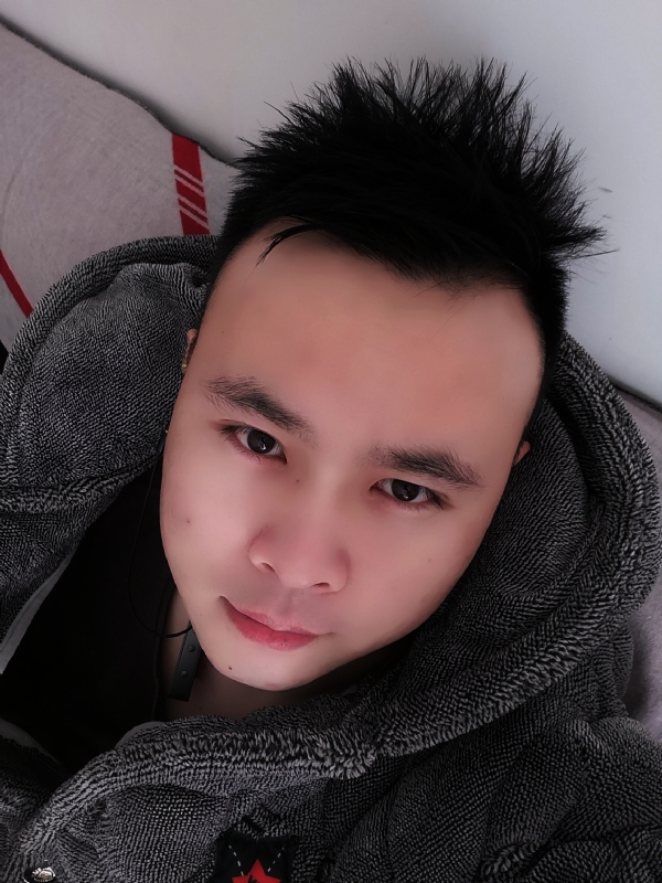 明明的第一张照片--石家庄相亲服务中心