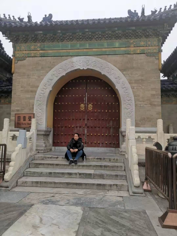 吾笨如牛的第一张照片--石家庄相亲服务中心