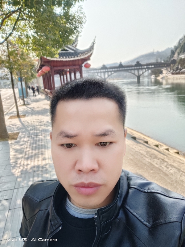 啊锦的第二张照片--石家庄相亲服务中心