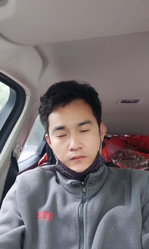 冷锋的第一张照片--石家庄相亲服务中心