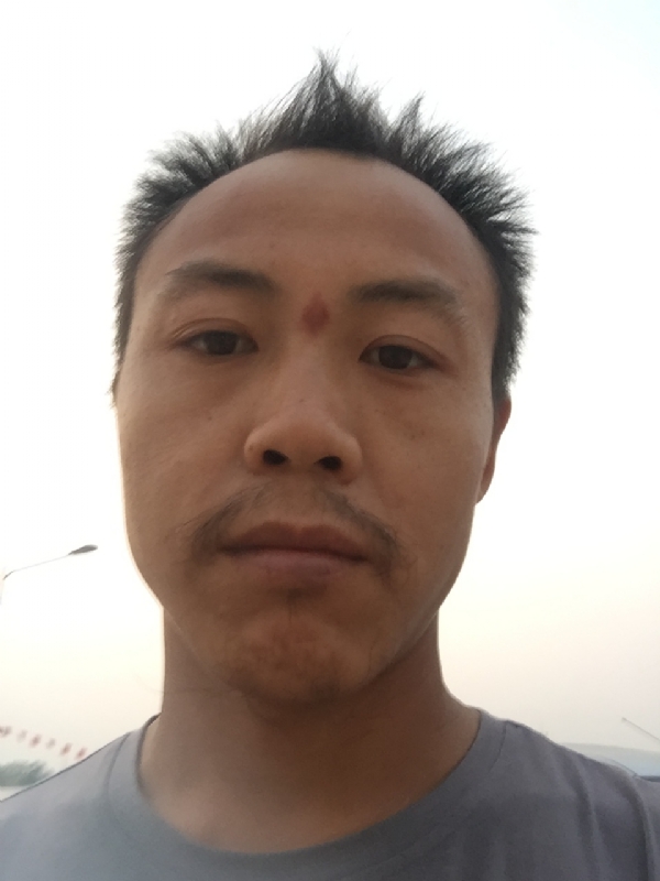 老曹的第一张照片--石家庄相亲服务中心