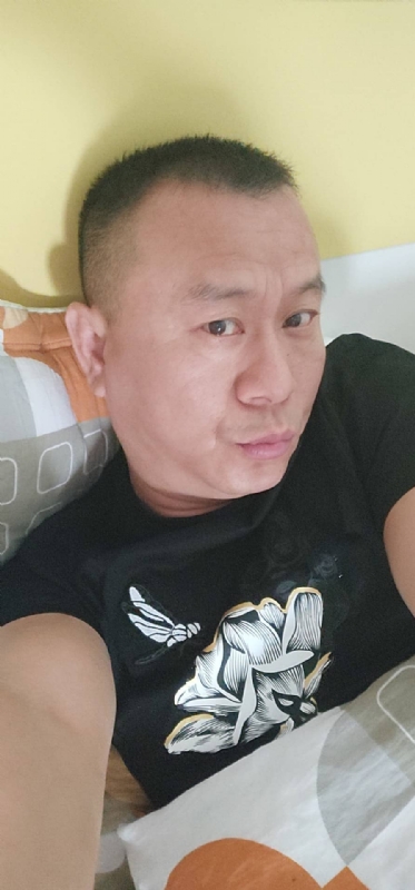 随缘的第一张照片--石家庄相亲服务中心