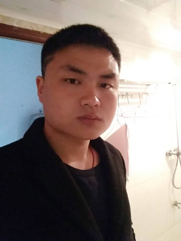 康康一下的第一张照片--石家庄相亲服务中心