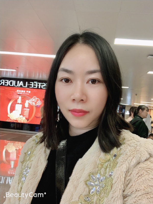 HuangXiao的第一张照片--石家庄相亲服务中心