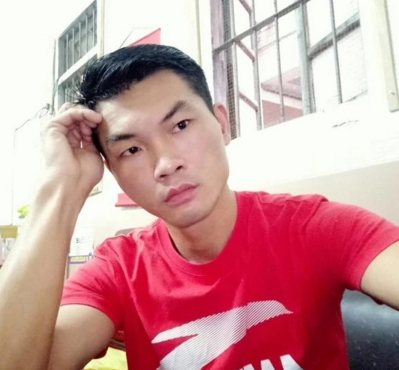 英俊的台灯的第一张照片--石家庄相亲服务中心