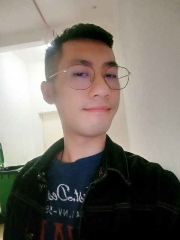 赫兹的第一张照片--石家庄相亲服务中心