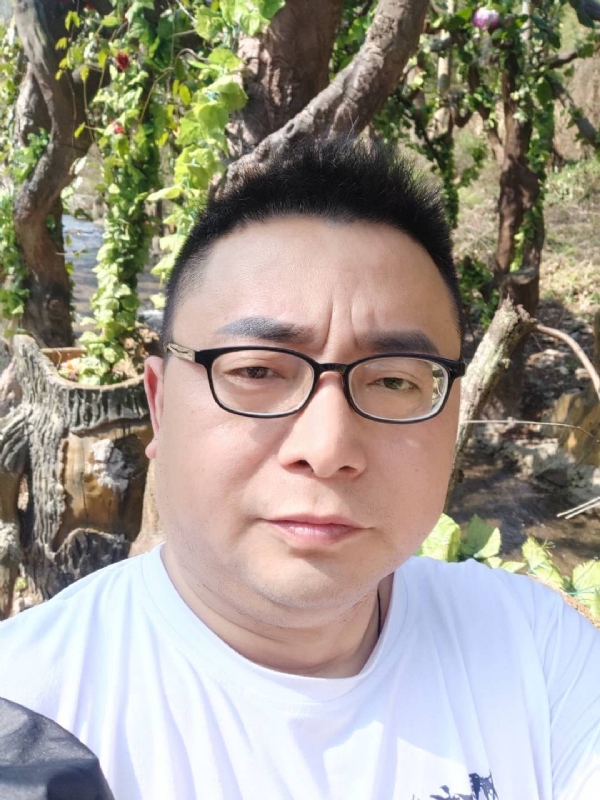 妙手仁心的第一张照片--石家庄相亲服务中心