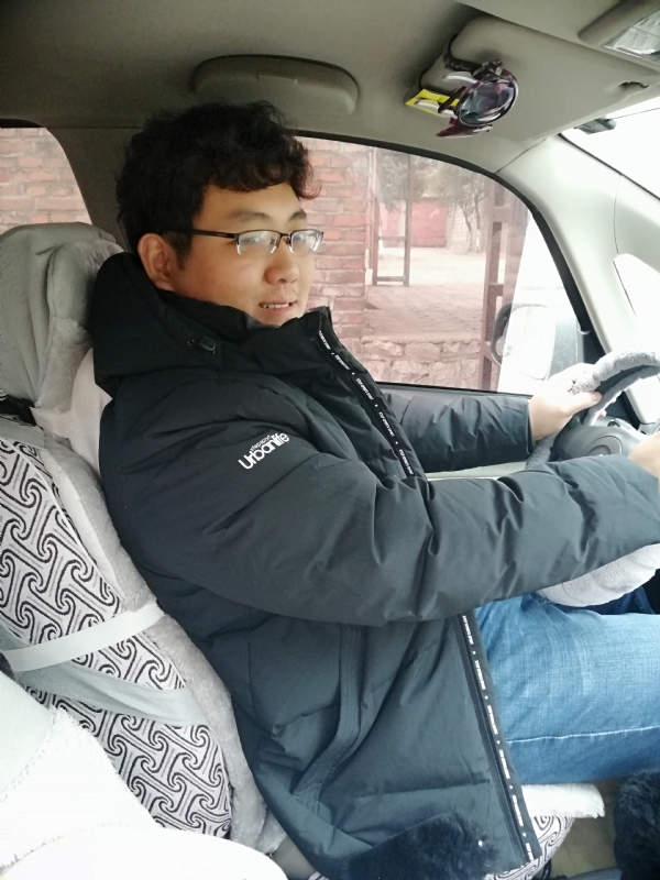 季末非陌的第一张照片--石家庄相亲服务中心