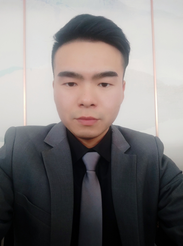 穿西装的鲨鱼的第一张照片--石家庄相亲服务中心