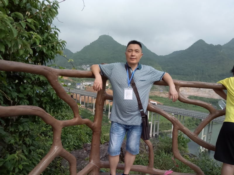 岁月无声的第一张照片--石家庄相亲服务中心