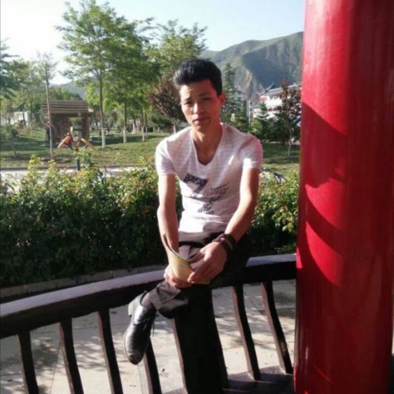 Bill的第一张照片--石家庄相亲服务中心