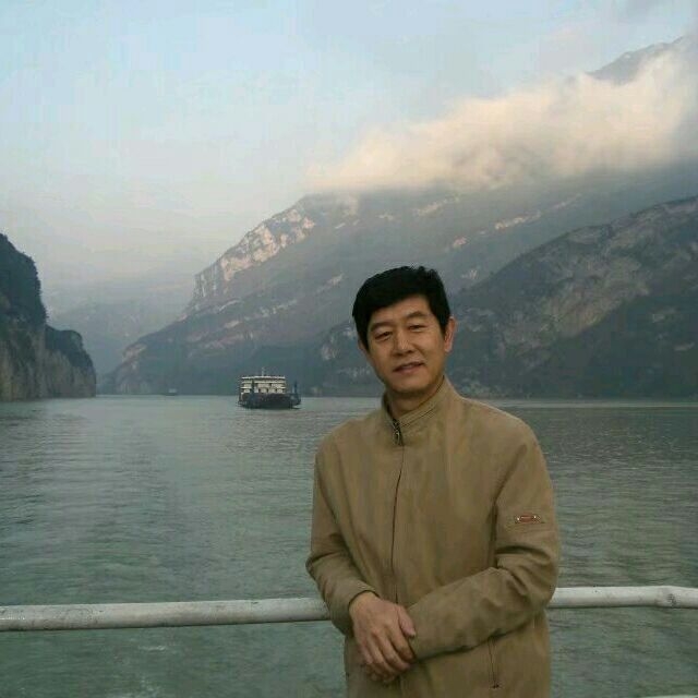 优秀善良1.78的第一张照片--石家庄相亲服务中心