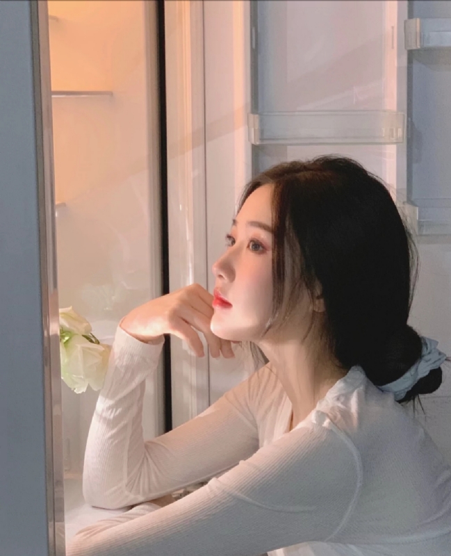 風吹過臉頰的第一张照片--石家庄相亲服务中心