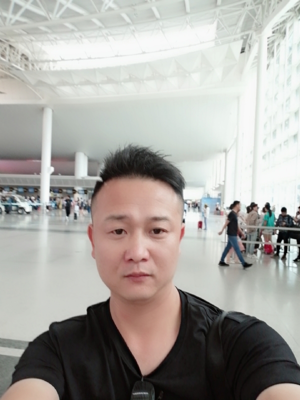 一叶知秋的第一张照片--石家庄相亲服务中心