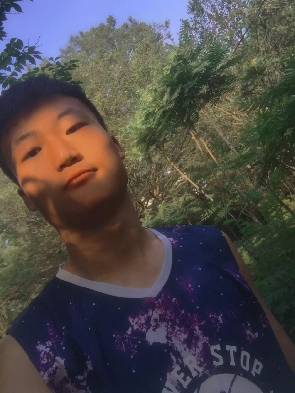 夏日的第一张照片--石家庄相亲服务中心