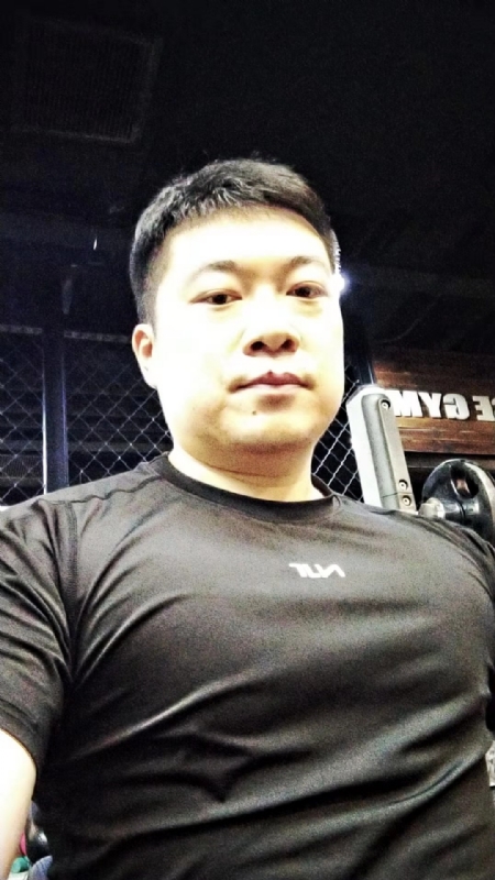 好想遇见你的第二张照片--石家庄相亲服务中心