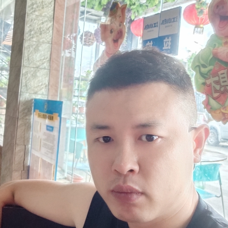 小军的第二张照片--石家庄相亲服务中心