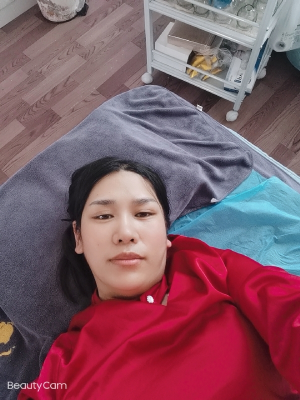 枫叶的第一张照片--石家庄相亲服务中心