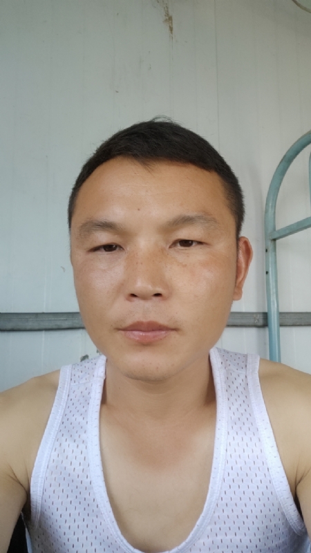 善良的人的第一张照片--石家庄相亲服务中心