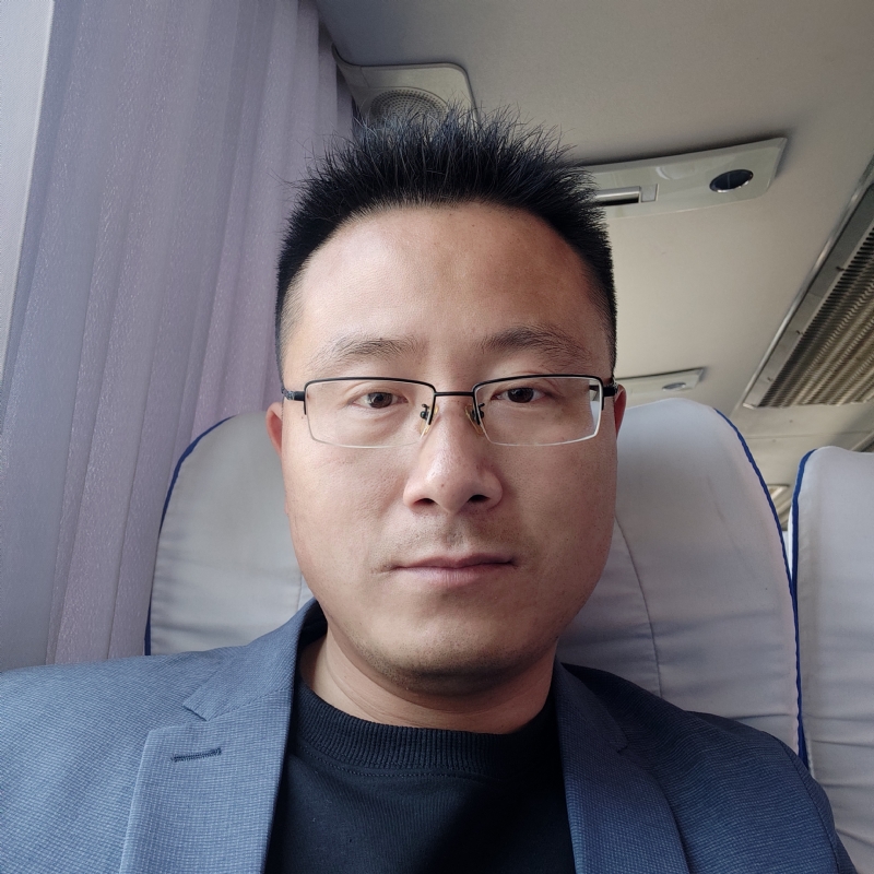 桑业挺的第一张照片--石家庄相亲服务中心