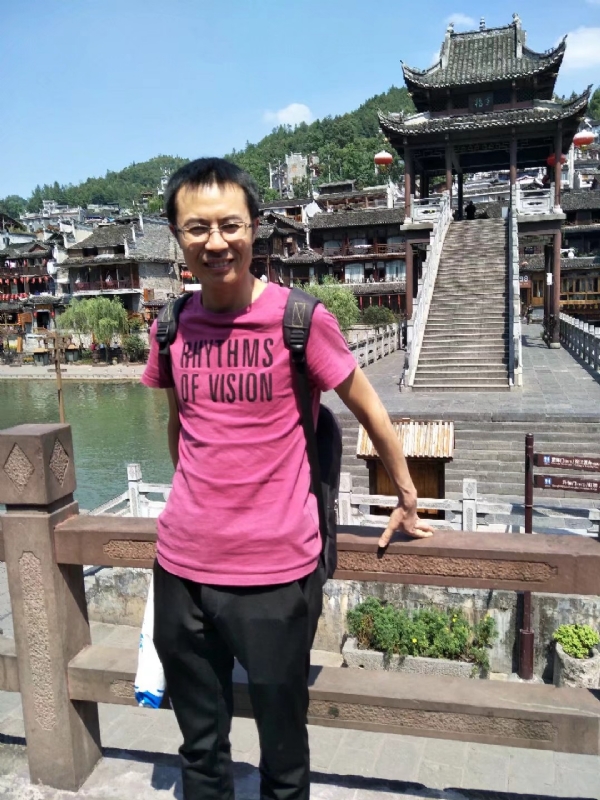 会飞的鱼的第一张照片--石家庄相亲服务中心