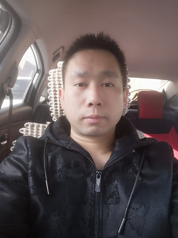 孤独的狼的第二张照片--石家庄相亲服务中心