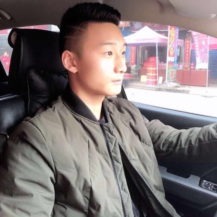 入戏太深的第二张照片--石家庄相亲服务中心