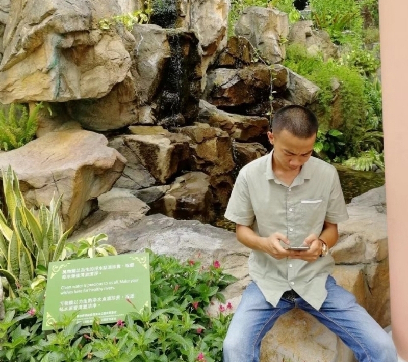 MR邱的第一张照片--石家庄相亲服务中心