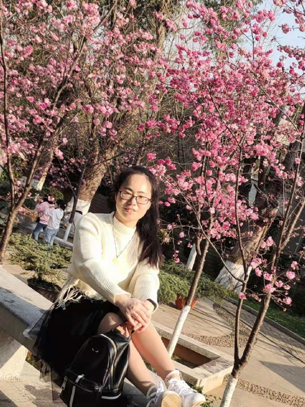 Nancy的第一张照片--石家庄相亲服务中心