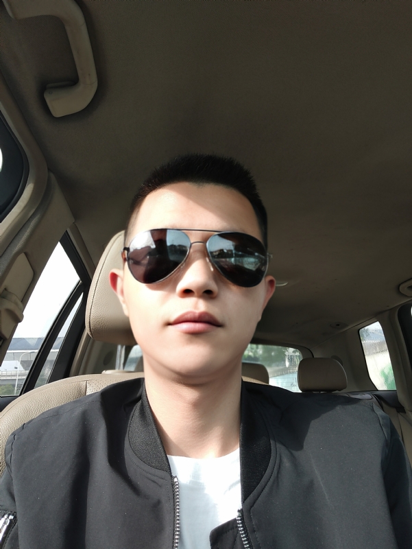 葛先生的第一张照片--石家庄相亲服务中心