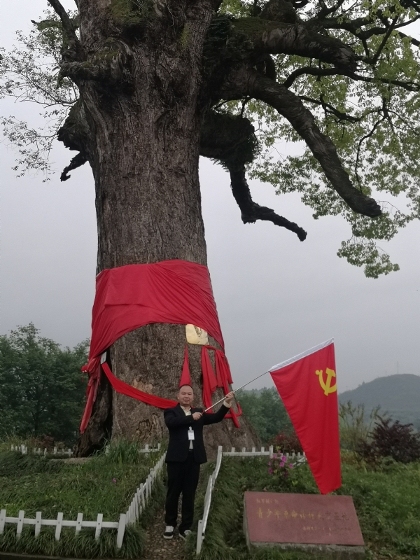 辉辉的第一张照片--石家庄相亲服务中心