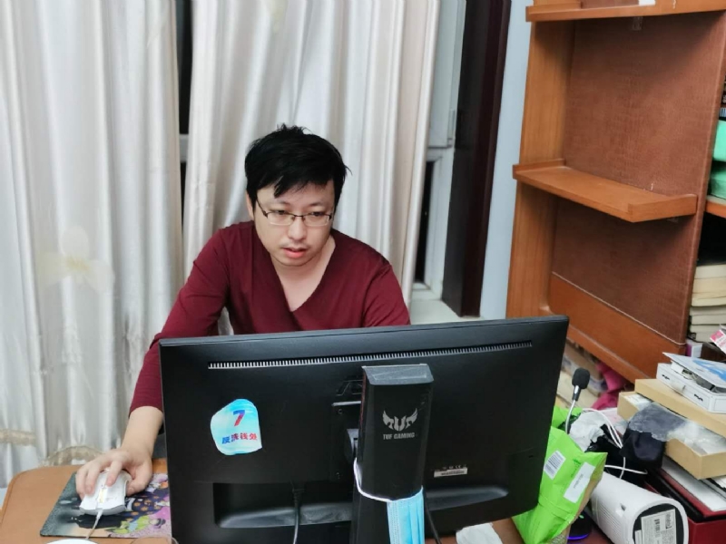 津彩的第一张照片--石家庄相亲服务中心