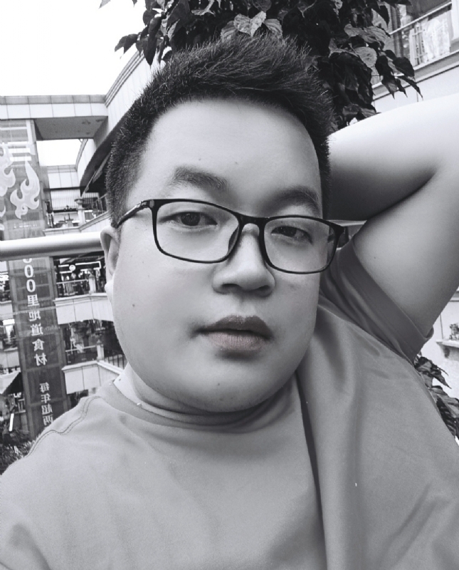 2公子的第三张照片--石家庄相亲服务中心