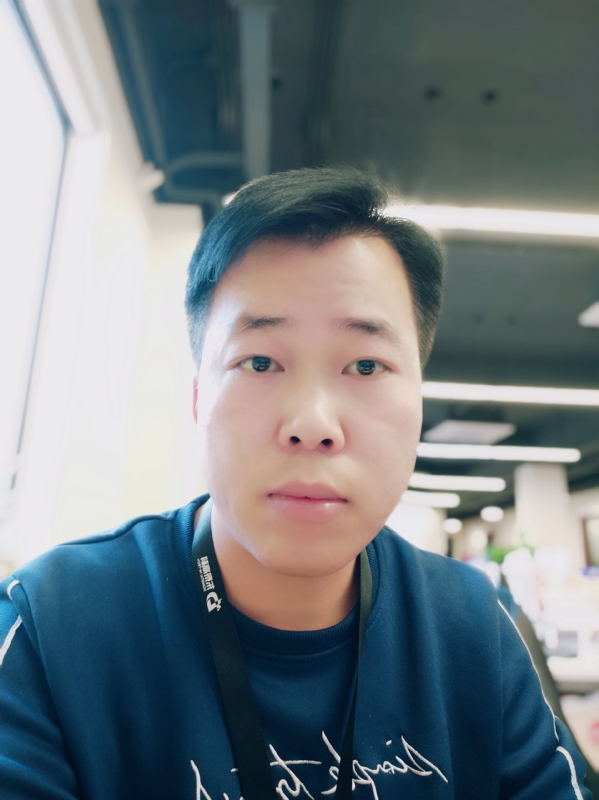 小屁孩的第一张照片--石家庄相亲服务中心