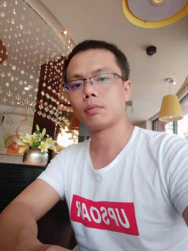 叶寒君的第三张照片--石家庄相亲服务中心