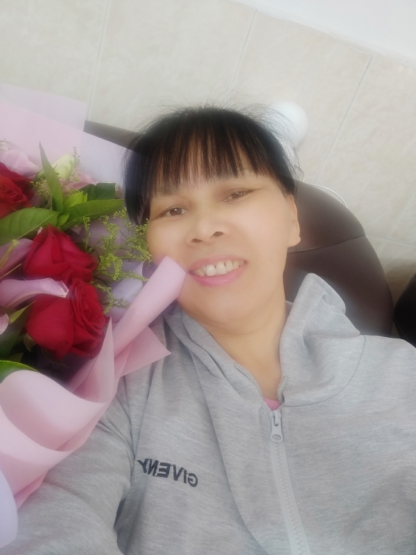 言言的第一张照片--石家庄相亲服务中心