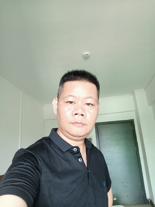 XAUXU的第一张照片--石家庄相亲服务中心