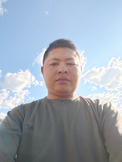 小马的第一张照片--石家庄相亲服务中心