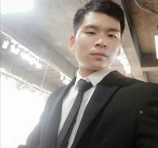 凌晨三点三分的第一张照片--石家庄相亲服务中心