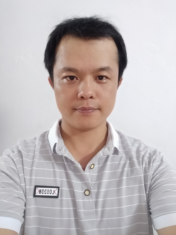 冰河的第二张照片--石家庄相亲服务中心