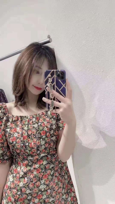 李月亮的第一张照片--石家庄相亲服务中心