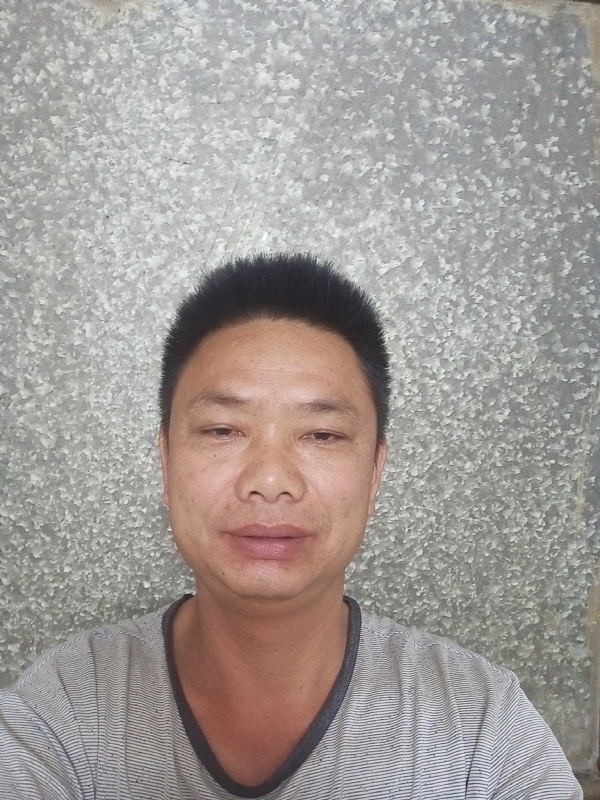 白茫茫的第一张照片--石家庄相亲服务中心