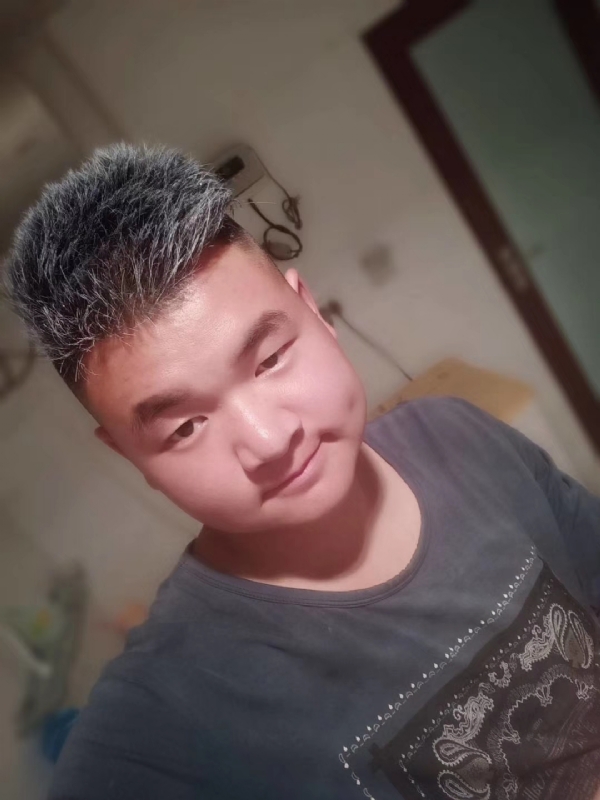 李子木的第一张照片--石家庄相亲服务中心