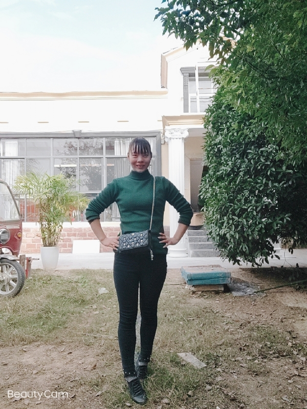 魏沐阳子的第一张照片--石家庄相亲服务中心