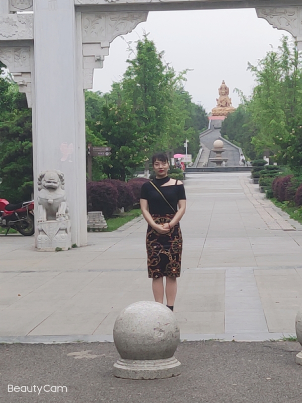 魏沐阳子的第三张照片--石家庄相亲服务中心