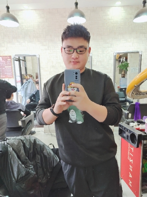 不吃香菜的第二张照片--石家庄相亲服务中心