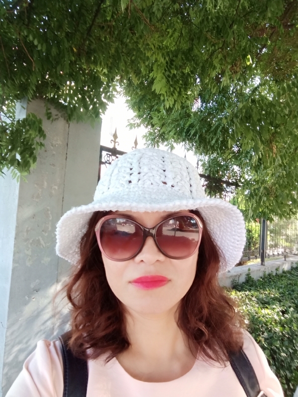 夏花依旧的第一张照片--石家庄相亲服务中心